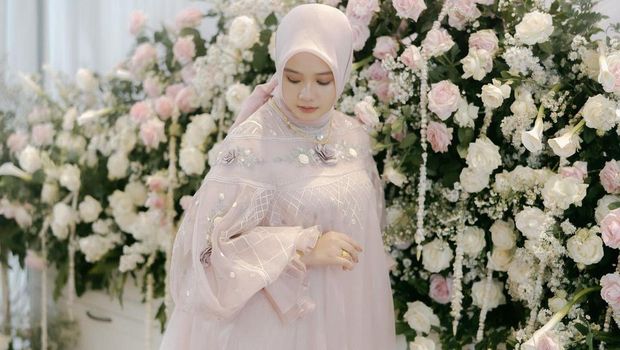 Ayu Chasna