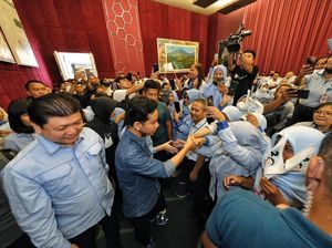 Ke Sritex, Gibran Ingin Selesaikan Tumpang Tindih Aturan Demi Industri