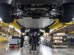 Perbandingan LFP dan Nikel, Mana yang Lebih Top?