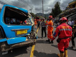 Data Korban Tabrakan Beruntun di Puncak: 11 Orang Dewasa dan 3 Anak Data Korban Tabrakan Beruntun di Puncak: 11 Orang Dewasa dan 3 Anak