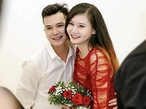 Kisah Cinta Wanita Cantik dengan Tukang Paket, Romantis Bak Sinetron