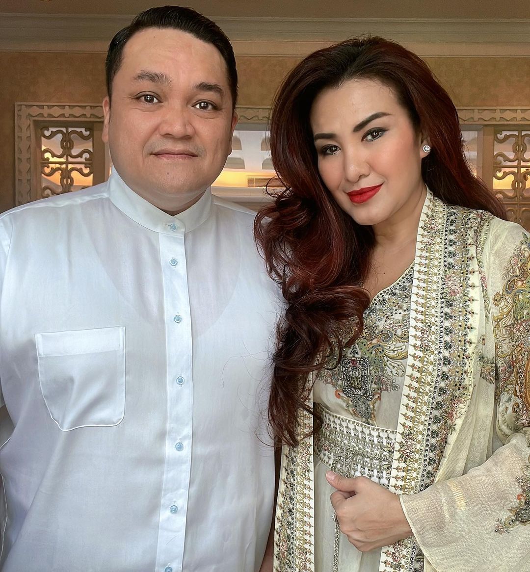 Liza Natalia dan Suami