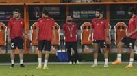 Salah menyaksikan Mesir bermain imbang 2-2 melawan Cape Verde. Dari tiga laga di Piala Afrika 2023, Mesir rutin bermain 2-2 dengan lawan-lawannya. Foto: AP/Themba Hadebe