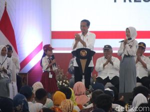 Berikan KIP ke 20 Juta Siswa SD-SMA, Jokowi Gelontorkan Rp 11 T