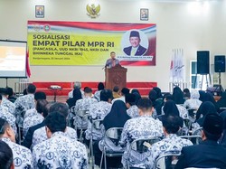 Bertemu PGRI Banjarnegara, Bamsoet Bicara Pentingnya Kesejahteraan Guru