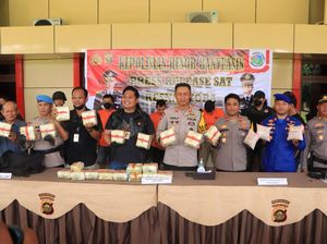 Polres Banyuasin Ringkus 5 Kurir Jaringan Internasional, 23 Kg Sabu Disita