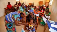 Pertama di Dunia, Kamerun Mulai Vaksinasi Malaria Rutin Bagi Anak-anak