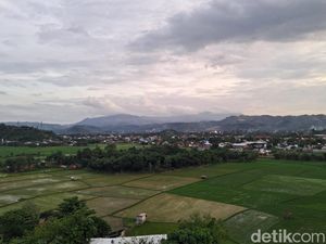 Puncak Jatiwangi, Spot Terbaik Melihat Kota Bima dari Ketinggian Puncak Jatiwangi, Spot Terbaik Melihat Kota Bima dari Ketinggian
