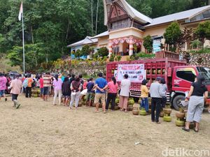 Pertamina Gelar Operasi Pasar di Torut, Salurkan 7.280 Tabung Elpiji 3 Kg