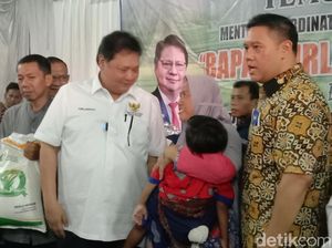 Tanya Airlangga ke Warga Indramayu soal Bantuan: Perlu Dilanjut?