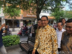 Respons Anies soal Jokowi Sebut Presiden Boleh Memihak