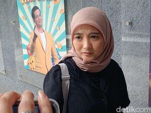 Arafah Gak Gabung Grup WA Komplek, Disebut Absen Terus Kumpul Warga Arafah Gak Gabung Grup WA Komplek, Disebut Absen Terus Kumpul Warga