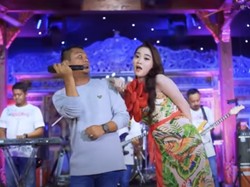 Lirik Lagu Blebes Duet Asyik Difarina Indra feat Fendik Adella