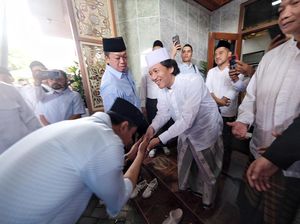 Gibran Bicara soal Dana Abadi Pesantren di Ponpes Al Kahfi Kebumen