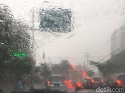 Tips Tubuh Tetap Fit dan Tak Mudah Sakit Saat Musim Hujan