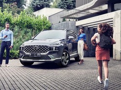 Hyundai Santa Fe Kini Dibekali Bluelink, Punya 53 Fitur Baru