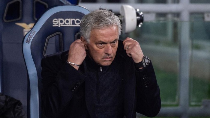 Jose Mourinho ROME, ITALY - JANUARY 10: Jose Mourinho manager of AS Roma during the Coppa Italia quarter-finals match between SS Lazio and AS Roma at Stadio Olimpico on January 10, 2024 in Rome, Italy. (Photo by Ivan Romano/Getty Images)