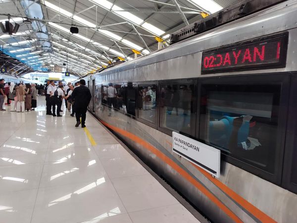 KA Papandayan hingga Malabar Beroperasi Hari Ini, Begini Potretnya