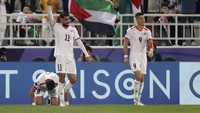 Sisanya, ada 11 negara dari Asia yang ada dalam 100 besar rangking FIFA. Beberapa di antaranya seperti Arab Saudi, Bahrain, China, sampai Palestina yang naik tiga strip ke peringkat 98 (AP/Hussein Sayed)