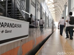 KA Papandayan Berhenti di Stasiun Karawang Mulai April