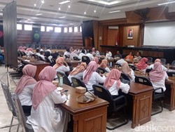 Tuntut Jadi PPPK, Honorer Nakes Pemkot Tasikmalaya Datangi DPRD
