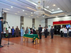 Walkot Bobby Lantik 3 Kadis-1 Staf Ahli, Ini Nama-namanya