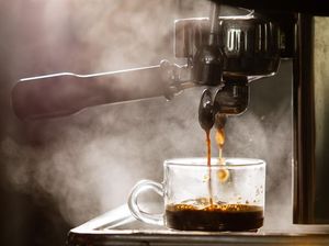 Kopi Hitam Dead Eye Vs Black Eye, Apa Bedanya? Kopi Hitam Dead Eye Vs Black Eye, Apa Bedanya?