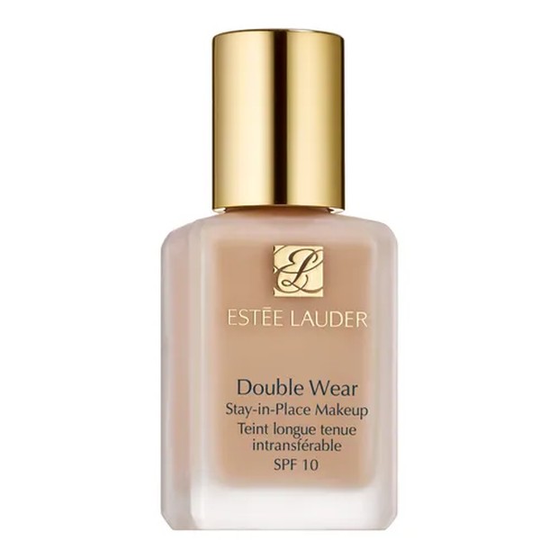 5 Rekomendasi Foundation Favorit Para MUA, Tahan Seharian!