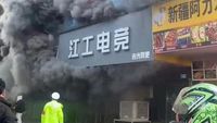 Foto-foto Kebakaran Toko di China yang Tewaskan 39 Orang