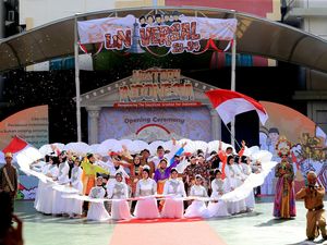 Kemeriahan Pembukaan Universal 2023-2024 SMP Islam Al-Azhar BSD