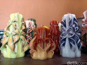 Lilin Ukiran Warga Blitar Diminati Pelanggan Luar Kota Jelang Imlek