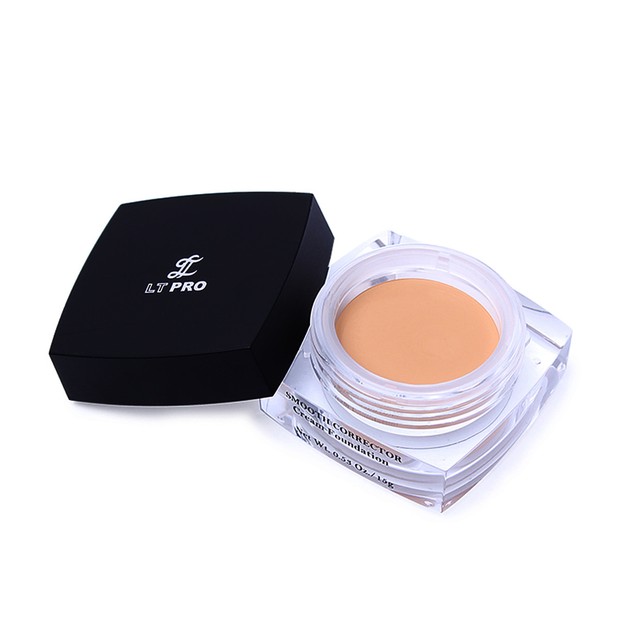 LT Pro Smooth Corrector Cream Foundation