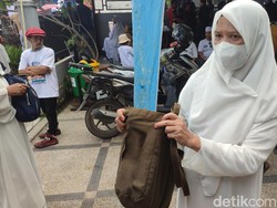 Mardiana Kecopetan Saat Menanti Kedatangan Anies Baswedan di BKB Palembang