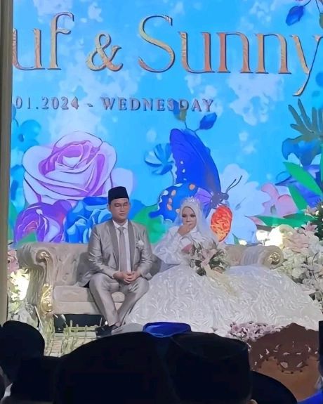 Ning Ayu Chasna dan Gus Sunny