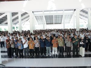 KPU NTB Lantik 113.701 KPPS, Diminta Bekerja Profesional-Jaga Integritas KPU NTB Lantik 113.701 KPPS, Diminta Bekerja Profesional-Jaga Integritas