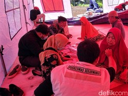 Stres dan Sakit Lambung Serang Penyintas Longsor Cibadak Sukabumi
