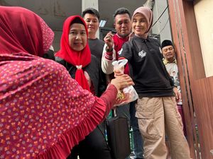 Blusukan di Pasar Induk Bondowoso, Atikoh Dicurhati Harga Pangan Naik