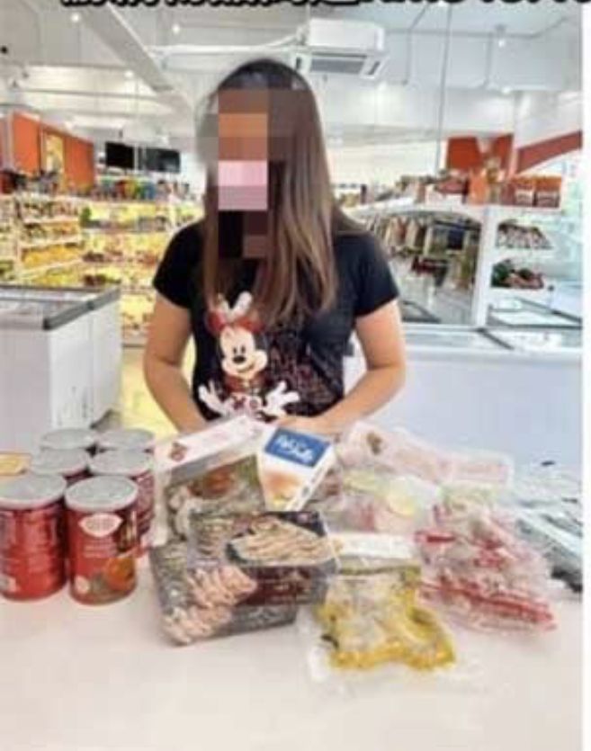 Tertangkap CCTV! Wanita Ini Curi Abalone dan Makanan Beku Rp 1,1 Juta
