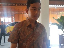 Gibran ke Balai Kota Solo Meski Lagi Cuti