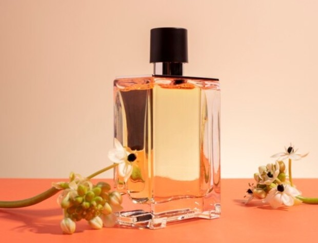 5 Trik Memilih Parfum untuk Cuaca Panas, Gak Bikin Pusing!