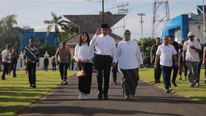 Anies Baswedan Kunjungi Kedaton Kesultanan Ternate