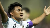 Kemudian ada Asnawi Mangkualam yang sudah 44 kali turun membela Indonesia. Foto: AP/Hussein Sayed