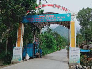 Hujan Abu Merapi Guyur Balerante Klaten