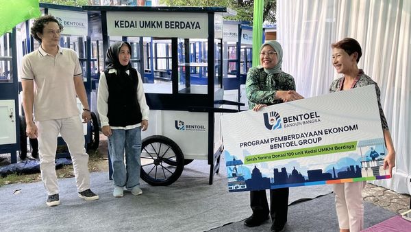 Genjot UMKM dengan Bantu Wujudkan 100 Unit Gerobak