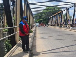 Sambungan Jembatan Cipendawa Amblas, Lalin ke Bantargebang Di-contraflow