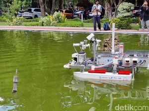 Barunastra ITS Optimis Juara Roboboat Competition di Florida Barunastra ITS Optimis Juara Roboboat Competition di Florida