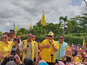 Airlangga: Presiden Itu Kepala Negara, Tak Ada Cutinya Airlangga: Presiden Itu Kepala Negara, Tak Ada Cutinya