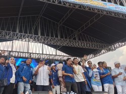 Kampanye di Cirebon, Zulhas Yakin Prabowo-Gibran Menang Satu Putaran