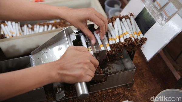 Pemerintah Bidik Rp 230,4 T dari Cukai Rokok