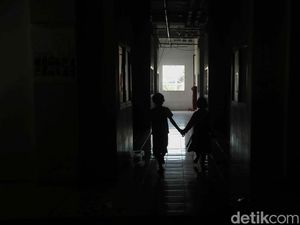 Sempat Ditahan 50 Hari, Warga Kampung Bayam Ini Akhirnya Bebas